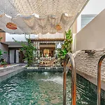 Arya Garden * سيدي