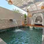 Arya Garden شقة *
