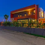 شقة Arya Garden *