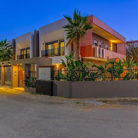 Arya Garden Appartement Sidé