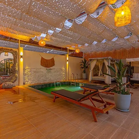 Arya Garden Appartement *