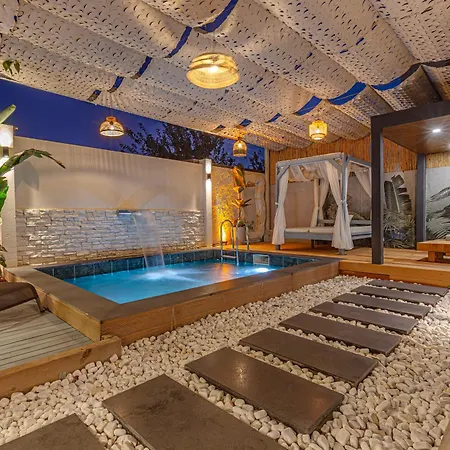 شقة Arya Garden *