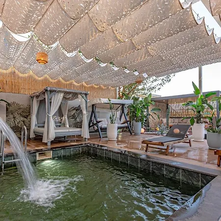 Arya Garden * 시데