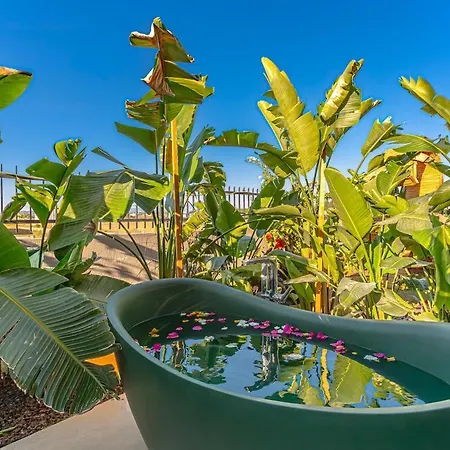 아파트 Arya Garden