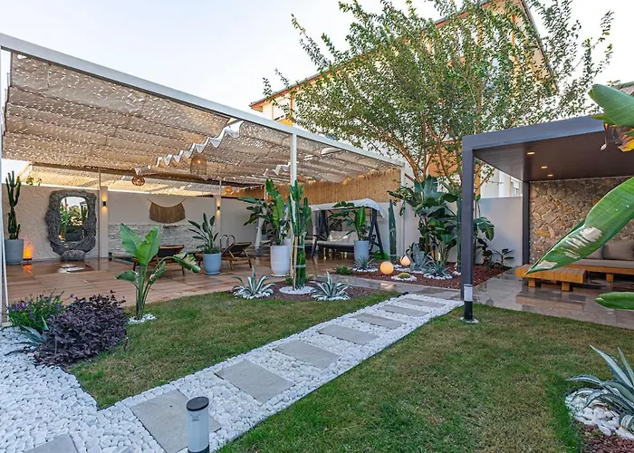 Apartman Arya Garden Side