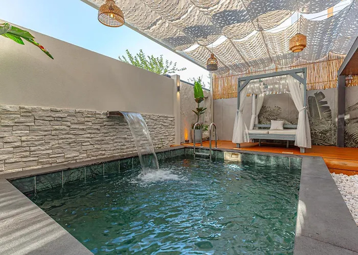 Arya Garden דירה *