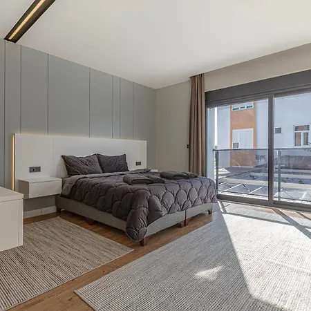 Apartamento Arya Garden Side