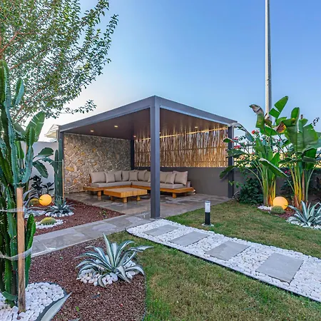 Arya Garden شقة *