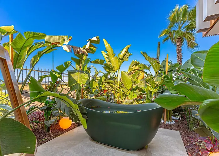 Apartamento Arya Garden Side