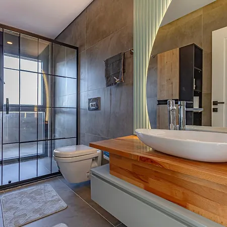 Apartman Arya Garden Side
