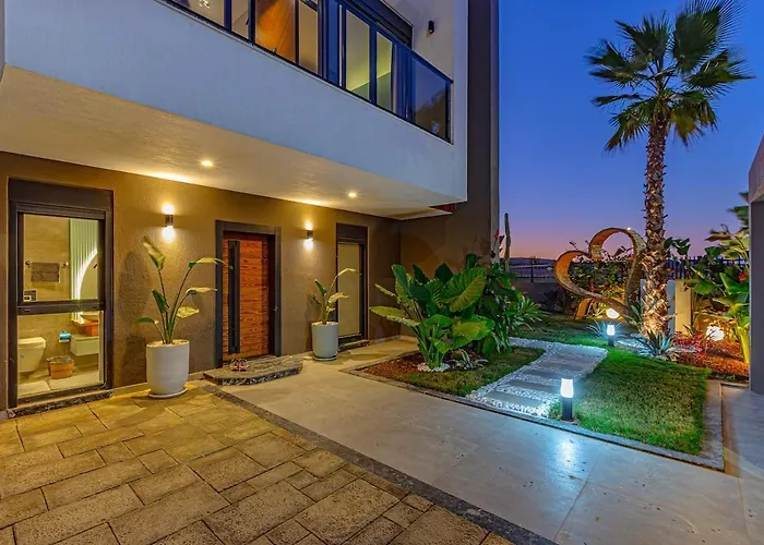 Arya Garden Daire Side